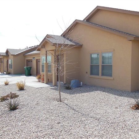 Desert Trails Luxury Suites Hobbs Exterior photo